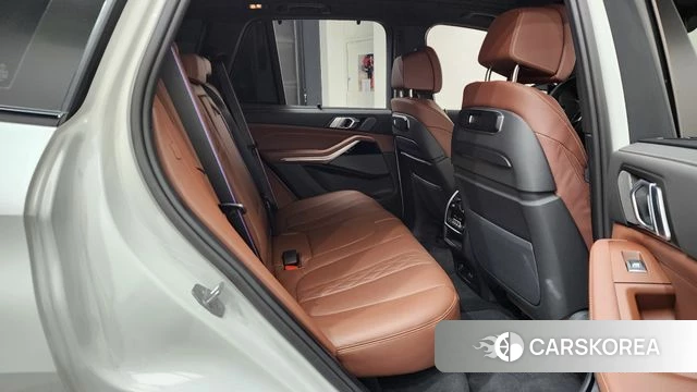 BMW X5 (G05) 2025 Белый из Кореи, фото 2