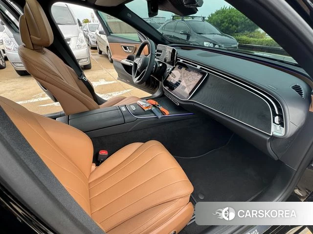 Mercedes-Benz E-Class W214 2025 Черный из Кореи, фото 2