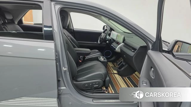 Hyundai Ionic 5 2022 Серебристо-серый из Кореи, фото 2