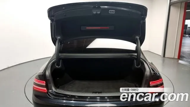 Genesis G80 (RG3) 2023 Черный из Кореи, фото 2