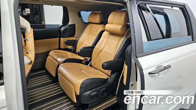 Kia Carnival 4th generation 2023 Белый из Кореи, фото 2