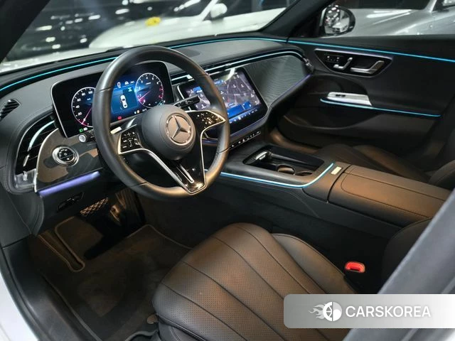 Mercedes-Benz E-Class W214 2025 Белый из Кореи, фото 2
