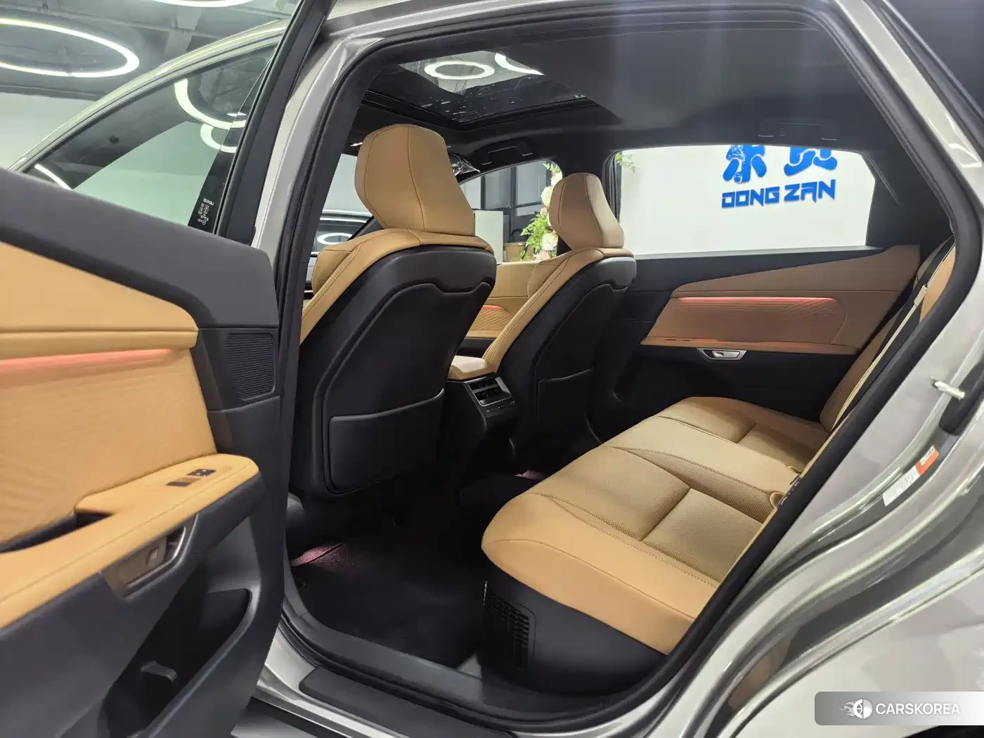 Lexus ES 2026 Silver/gray из Китая, фото 2