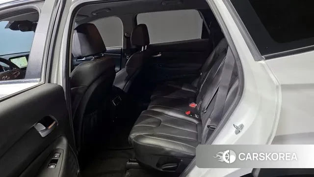 Hyundai The New Santa Fe 2022 Белый из Кореи, фото 2