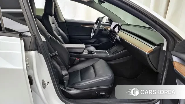 Tesla Model 3 2022 Белый из Кореи, фото 2