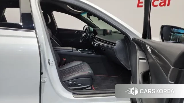 Genesis G80 (RG3) 2023 Белый из Кореи, фото 2