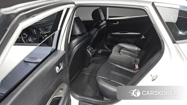 Kia The New K5 2nd generation 2018 Белый из Кореи, фото 2