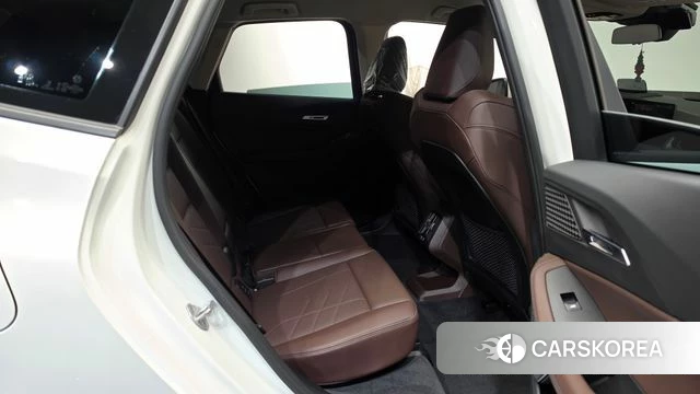 BMW 2 Series Active Tourer (U06) 2023 Белый из Кореи, фото 2