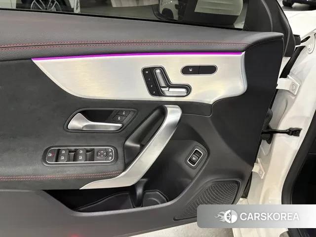 Mercedes-Benz CLA-Class C118 2024 Белый из Кореи, фото 2