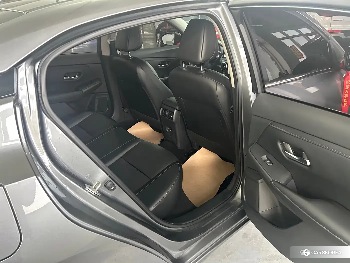 Nissan Sylphy 2024 Silver/gray из Китая, фото 2