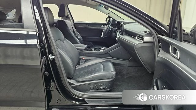 Kia K5 3rd generation 2021 Черный из Кореи, фото 2