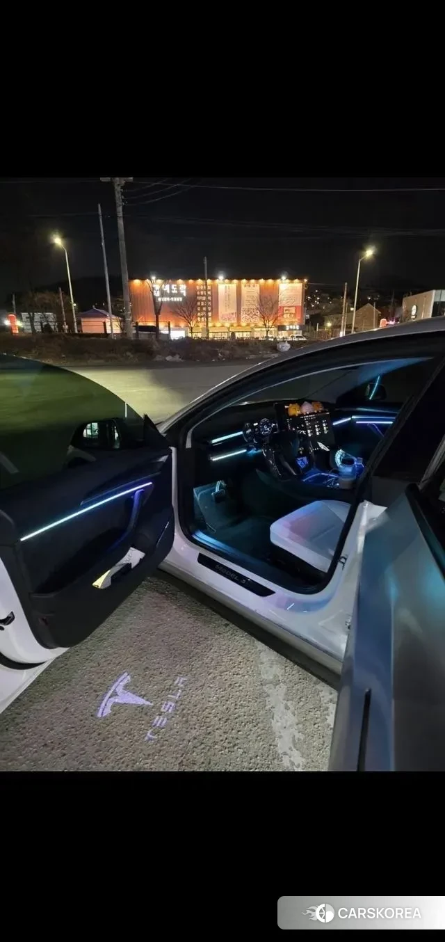 Tesla Model 3 2021 Белый из Кореи, фото 2