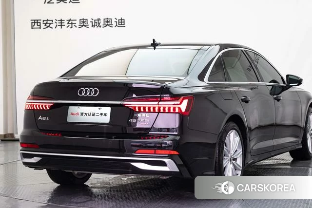 Audi A6L 2022 Черный из Китая, фото 2