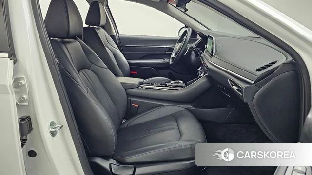 Hyundai Sonata (DN8) 2022 Белый из Кореи, фото 2