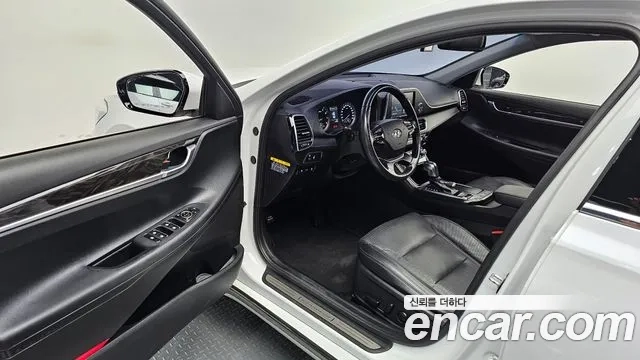 Hyundai Grandeur IG 2018 Белый из Кореи, фото 2