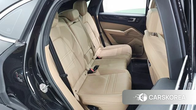 Porsche Cayenne (PO536) 2023 Черный из Кореи, фото 2