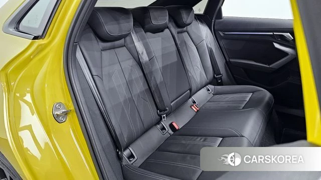 Audi A3 (8Y) 2025 Желтый из Кореи, фото 2