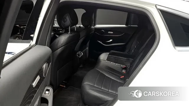 Mercedes-Benz GLC-Class X253 2019 Белый из Кореи, фото 2