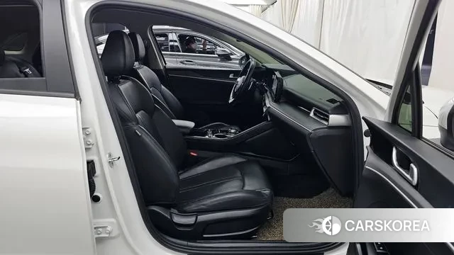 Kia K5 3rd generation 2020 Белый из Кореи, фото 2