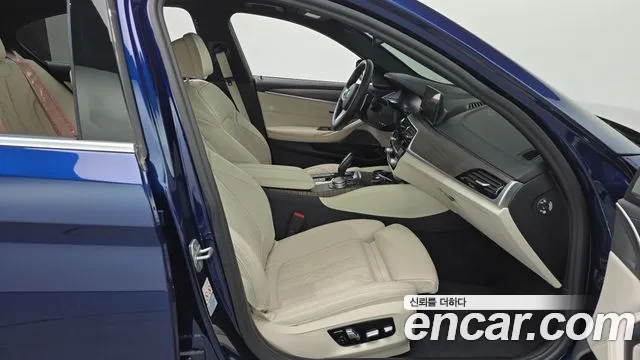 BMW 5 Series (G30) 2020 Синий из Кореи, фото 2