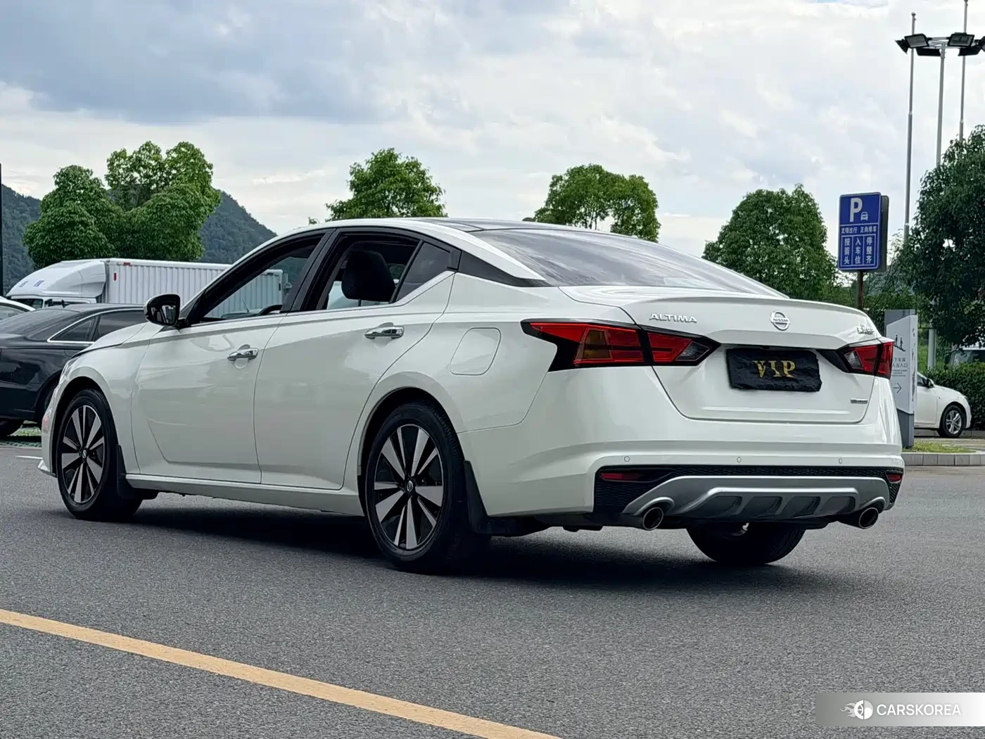 Nissan Altima 2022 Белый из Китая, фото 2