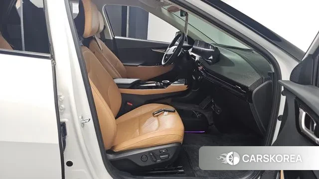 Kia EV6 2022 Белый из Кореи, фото 2