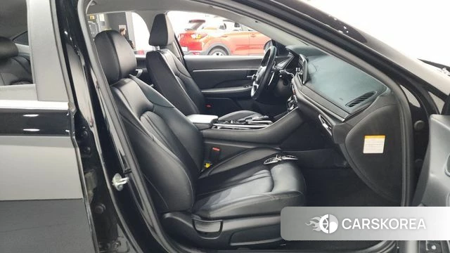 Hyundai Sonata Hybrid (DN8) 2022 Черный из Кореи, фото 2