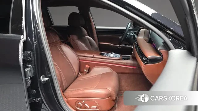 Genesis G90 (RS4) 2022 Черный из Кореи, фото 2