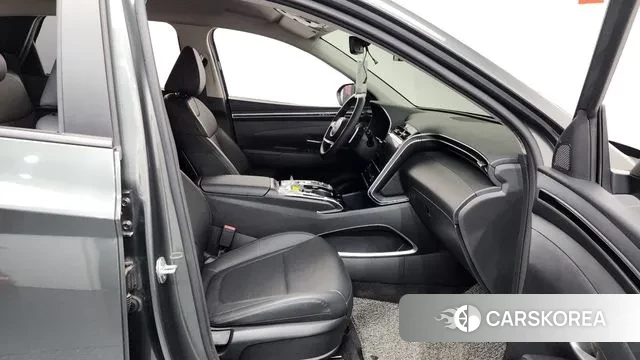 Hyundai Tucson (NX4) 2022 Темно-зеленый из Кореи, фото 2