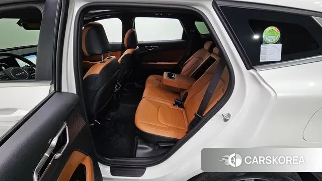 Kia Sportage 5th Generation 2022 Белый из Кореи, фото 2