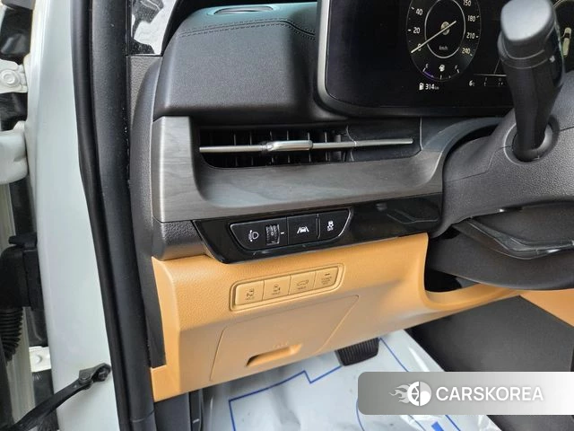 Kia Carnival 4th generation 2022 Белый из Кореи, фото 2