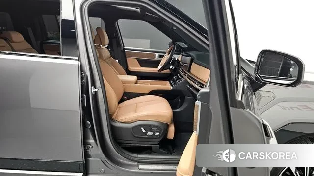 Hyundai Santa Fe (MX5) 2023 Серый из Кореи, фото 2