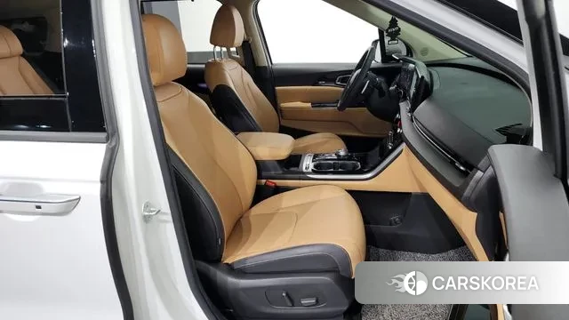 Kia Carnival 4th generation 2023 Белый из Кореи, фото 2