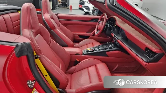 Porsche 911(992) 2022 Красный из Кореи, фото 2