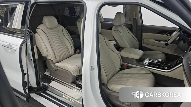 Kia Carnival 4th generation 2023 Белый из Кореи, фото 2