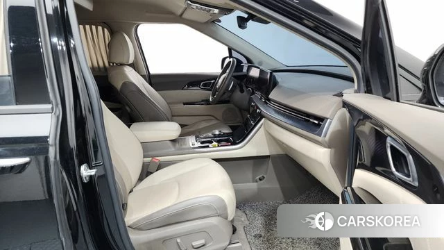 Kia Carnival 4th generation 2021 Черный из Кореи, фото 2