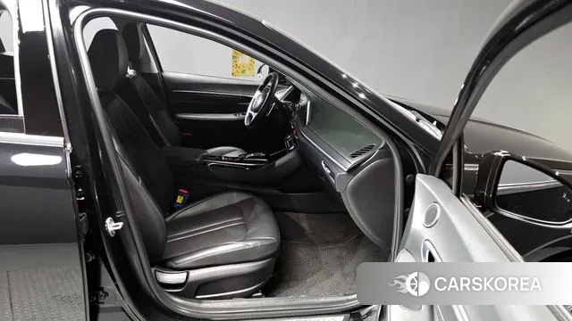 Hyundai Sonata (DN8) 2023 Черный из Кореи, фото 2