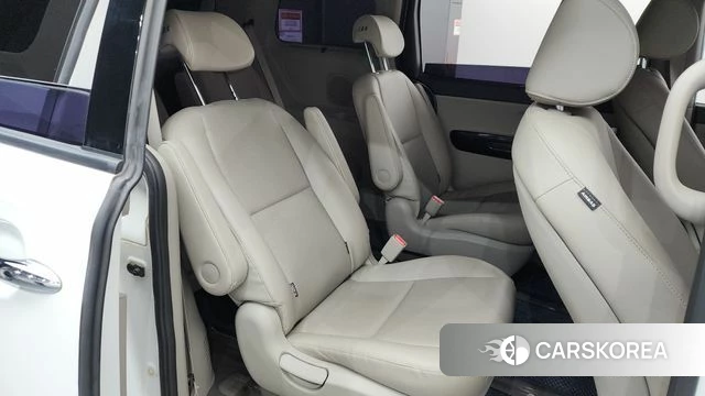 Kia The New Carnival 2018 Белый из Кореи, фото 2