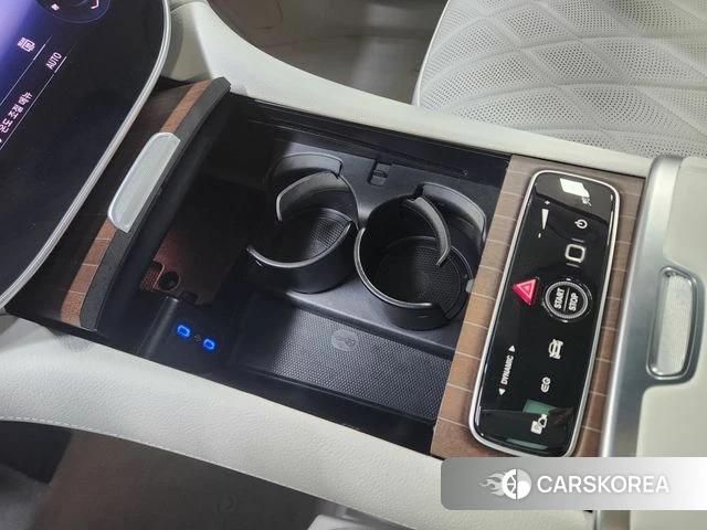 Mercedes-Benz EQS SUV X296 2023 Черный из Кореи, фото 2