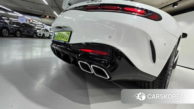 Mercedes-Benz AMG GT C192 2025 Белый из Кореи, фото 2