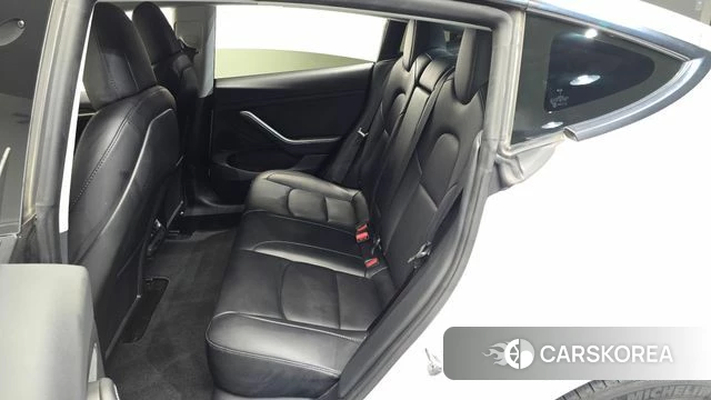 Tesla Model 3 2022 Белый из Кореи, фото 2