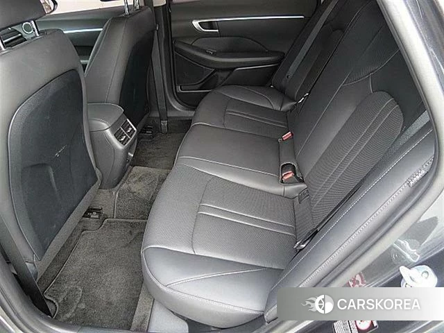 Hyundai Sonata (DN8) 2019 Серебристо-серый из Кореи, фото 2