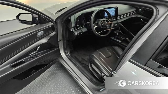 Hyundai Avante (CN7) 2021 Серебряный из Кореи, фото 2