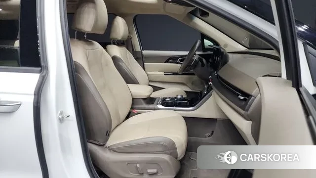 Kia Carnival 4th generation 2020 Белый из Кореи, фото 2