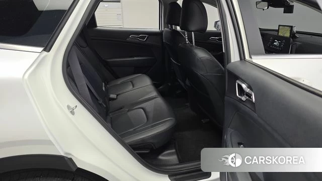 Kia Sportage 5th Generation 2022 Белый из Кореи, фото 2