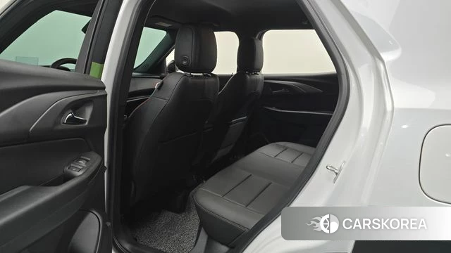 Chevrolet (GM Daewoo) Trailblazer 2021 Белый из Кореи, фото 2