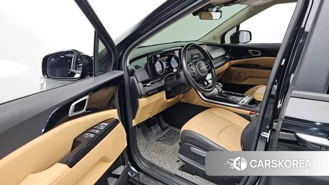 Kia Carnival 4th generation 2023 Черный из Кореи, фото 2