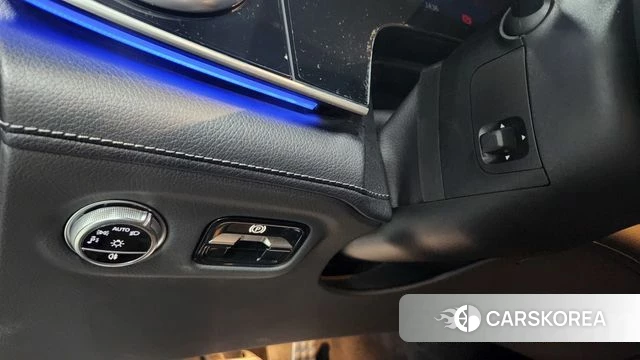 Mercedes-Benz EQS SUV X296 2023 Черный из Кореи, фото 2