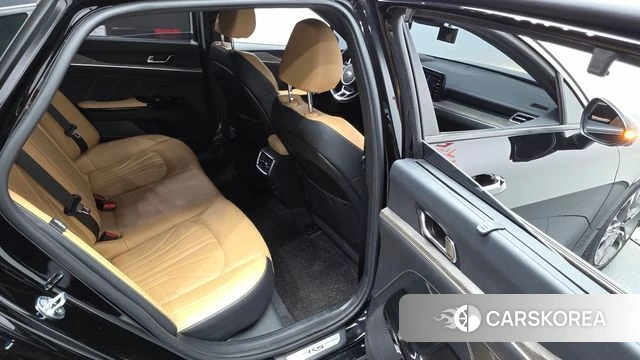Kia K5 3rd generation 2021 Черный из Кореи, фото 2
