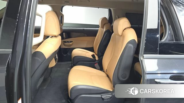Kia Carnival 4th generation 2023 Серый из Кореи, фото 2